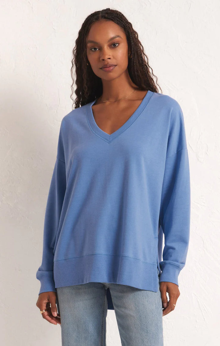 Women's Modern V-Neck Weekender